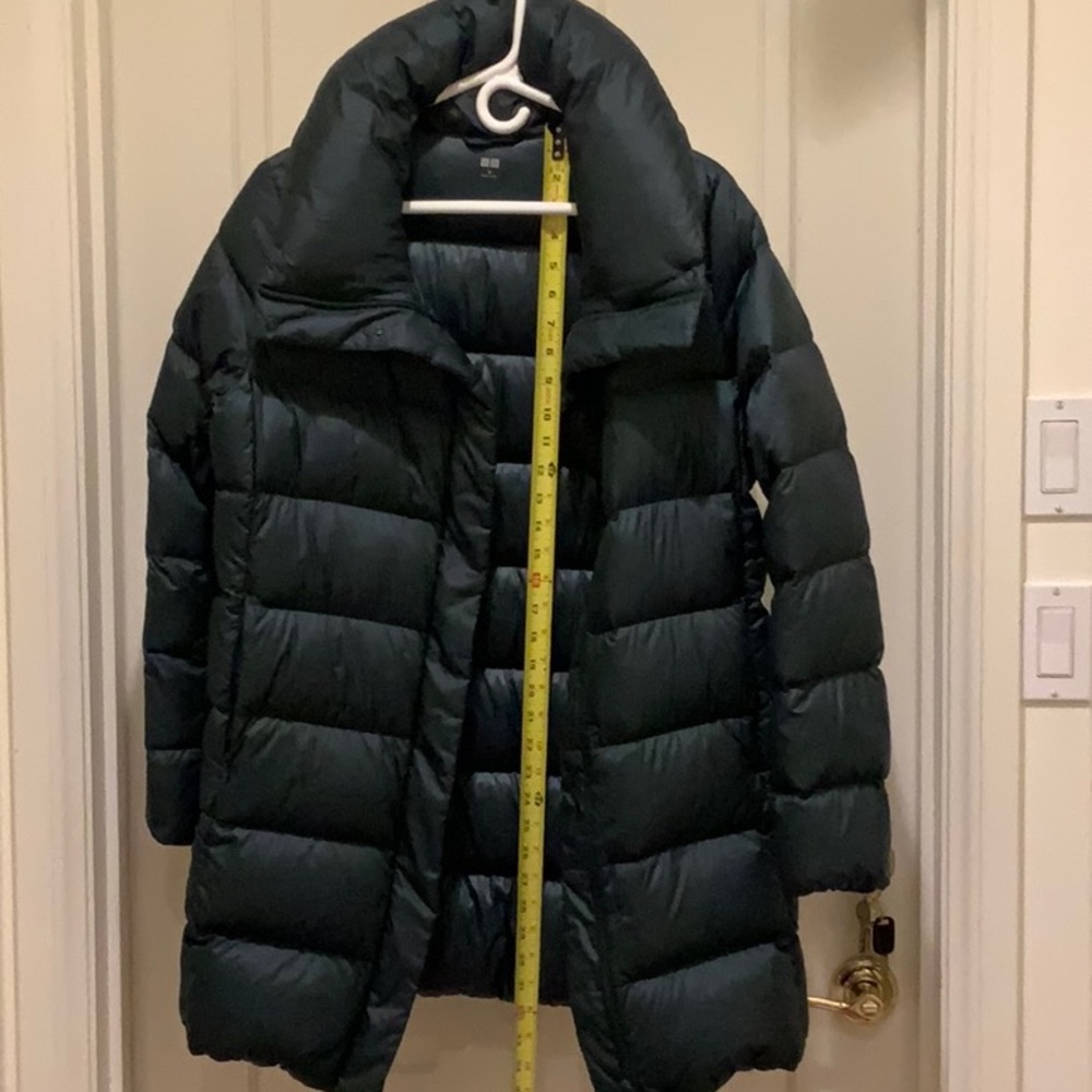 Uniqlo packable down coat dark green